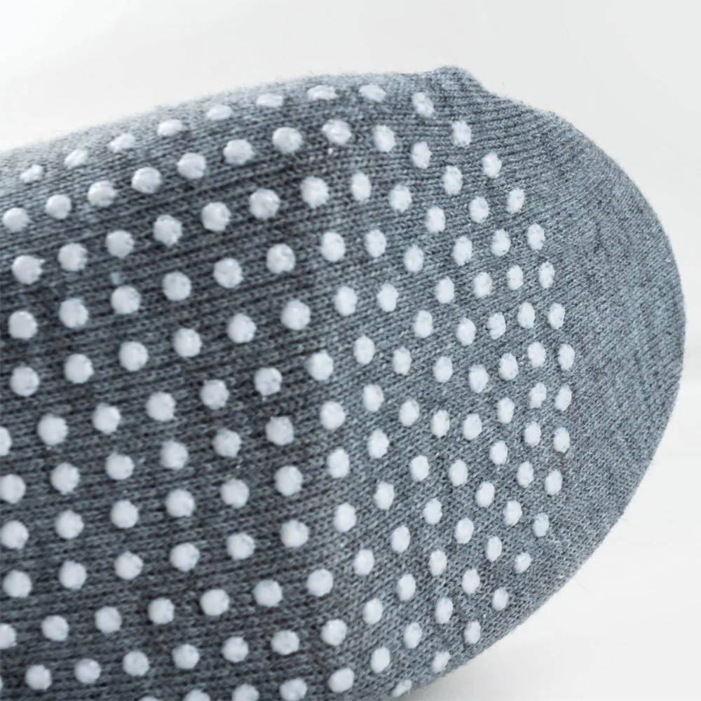 Women Anti-Slip Sock trampolin - Trampoline Park Sock review and price